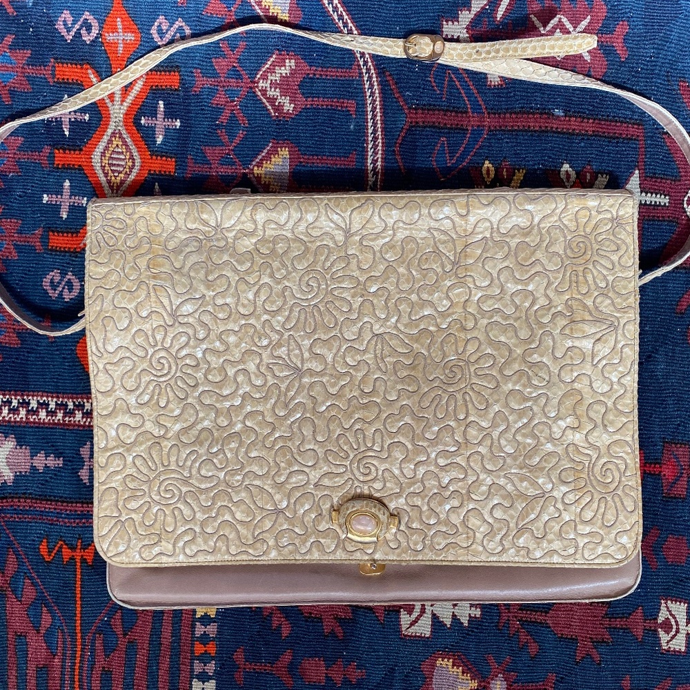 STUNNING VINTAGE AUTHENTIC SNAKESKIN JUDITH LEIBER BRIEF BAG
